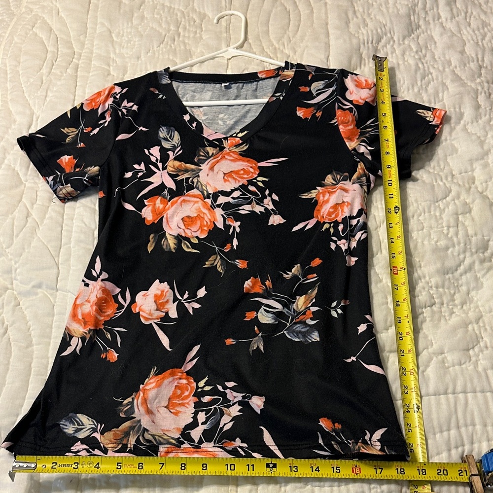 Floral Black and Orange Short Sleeve Women's Top